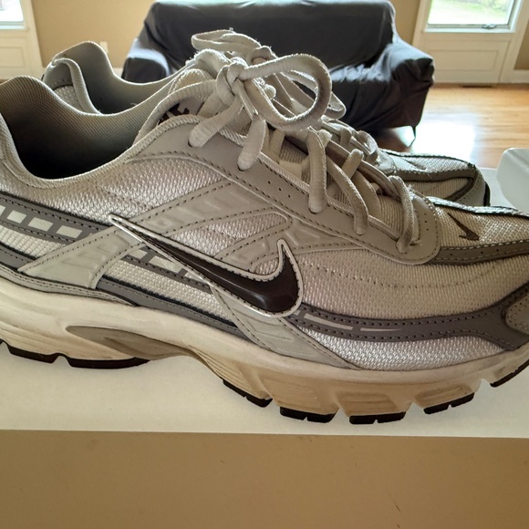 Nike Initiator Running Shoe - Picture 3 of 5